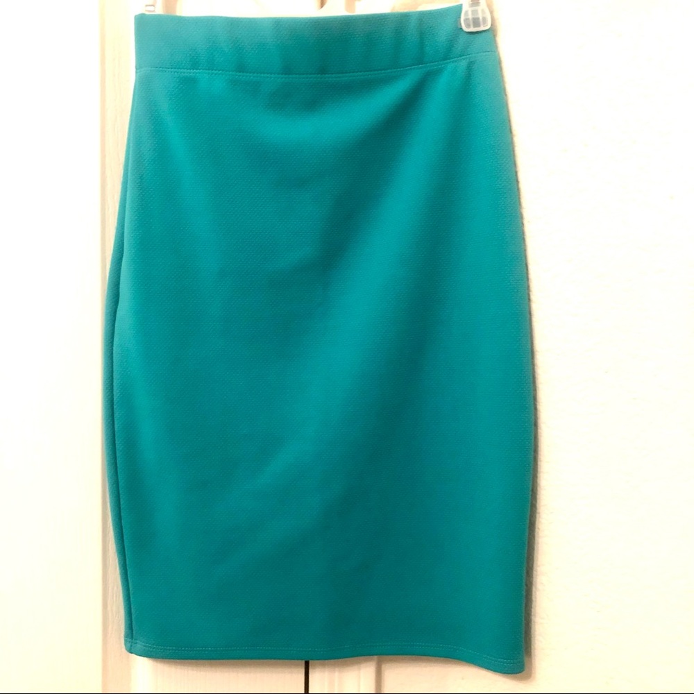 Pencil skirt
